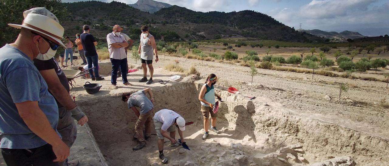 Las excavaciones arqueológicas en la alquería de Puça en Petrer.