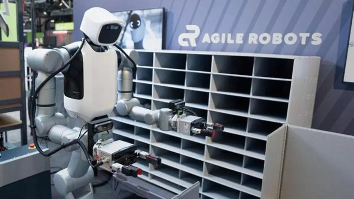Audi y NVIDIA desplegarán robots humanoides capaces de clasificar un millón de piezas al día