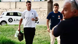 Baptiste Santamaría pasa la revisión médica