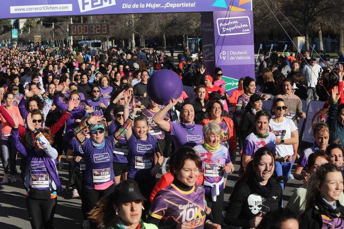 Búscate en la Carrera 10K Femenina del Día de la Mujer Deportista en València
