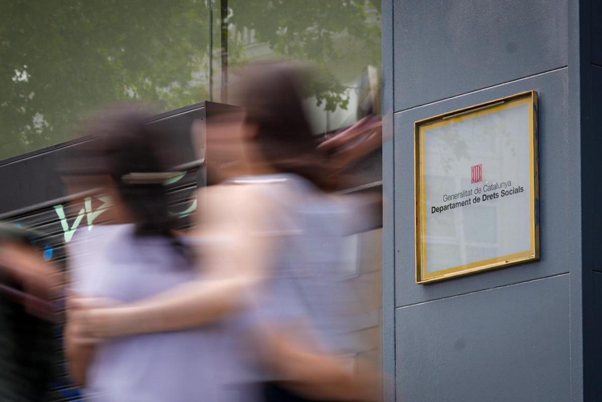Fachada de la sede de la Dirección General de Atención a la Infancia y la Adolescencia (DGAIA), a 26 de mayo de 2025, en Barcelona, Catalunya (España). Fachada de la sede de la Dirección General de Atención a la Infancia y la Adolescencia (DGAIA), a 26 de mayo de 2025, en Barcelona, Catalunya (España).
