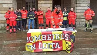 Xunta y diputaciones convocan a los bomberos, que desconvocan dos manifestaciones