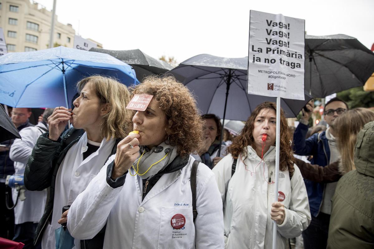 Els metges de Catalunya continuaran negociant ‘in extremis’ aquest dimarts per evitar la vaga