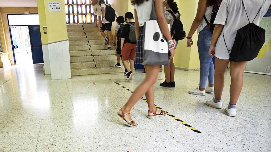 Las medidas anticovid en las aulas murcianas se han llevado gran parte del presupuesto. | ISRAEL SÁNCHEZ