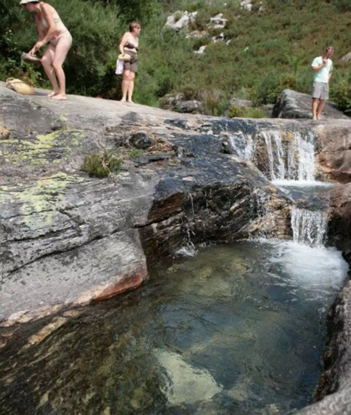 El Concello de Melón proyecta arreglar el camino de las pozas hasta O Tourón