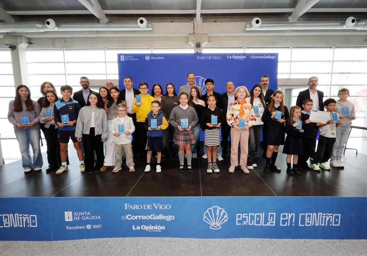 Todos los premiados de la «Escola en Camiño»