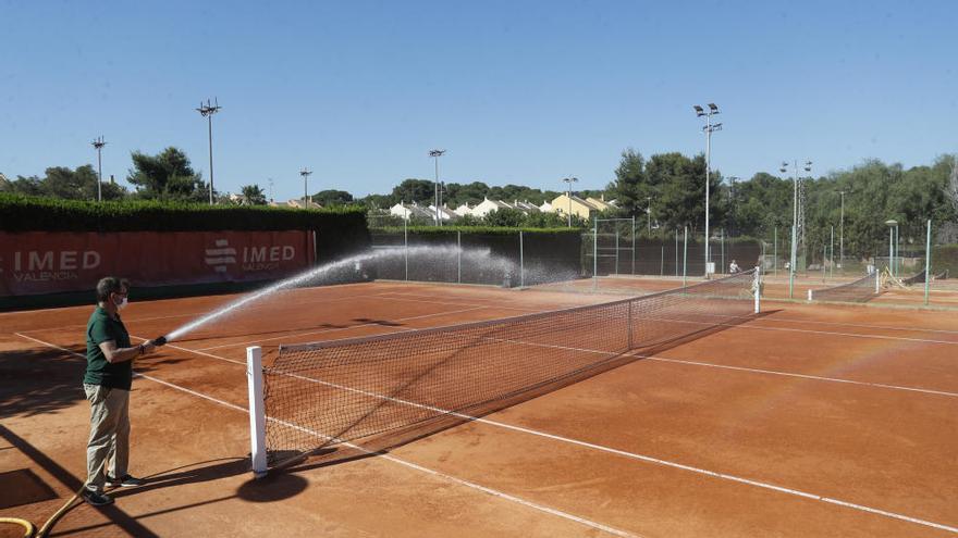 Los detalles de la vuelta al tenis en los clubes valencianos