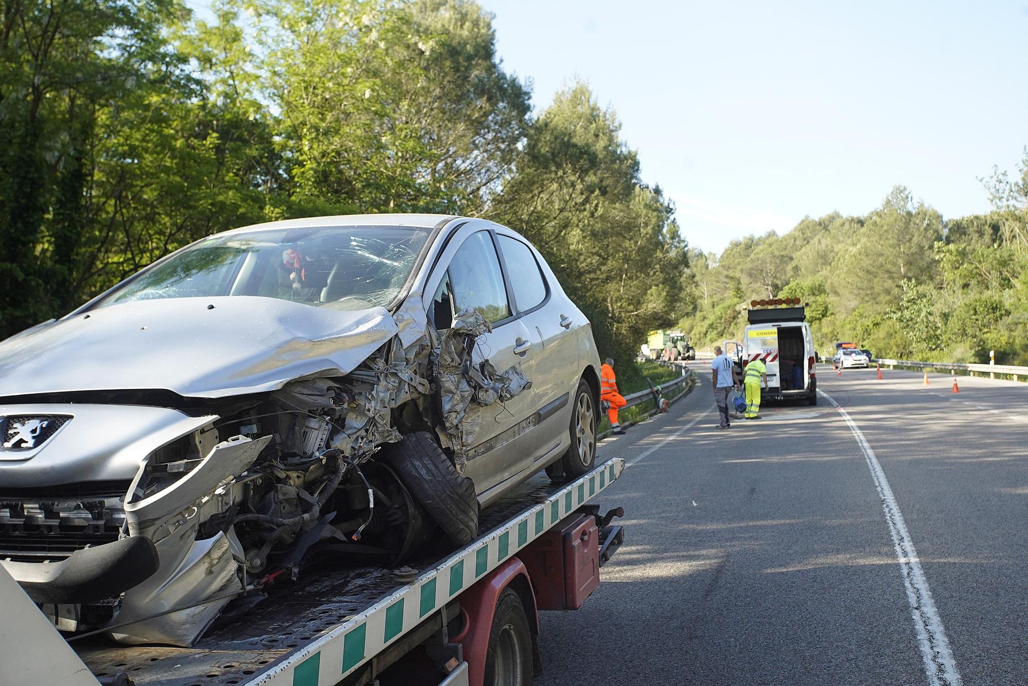 Accident de trànsit amb 4 ferits a la variant de Girona