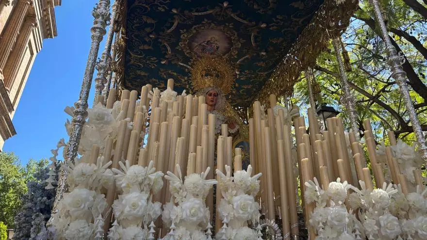 Vídeo | Sale Santa María de Consolación Madre de la Iglesia. La Hermandad de la Sed entera en la calle