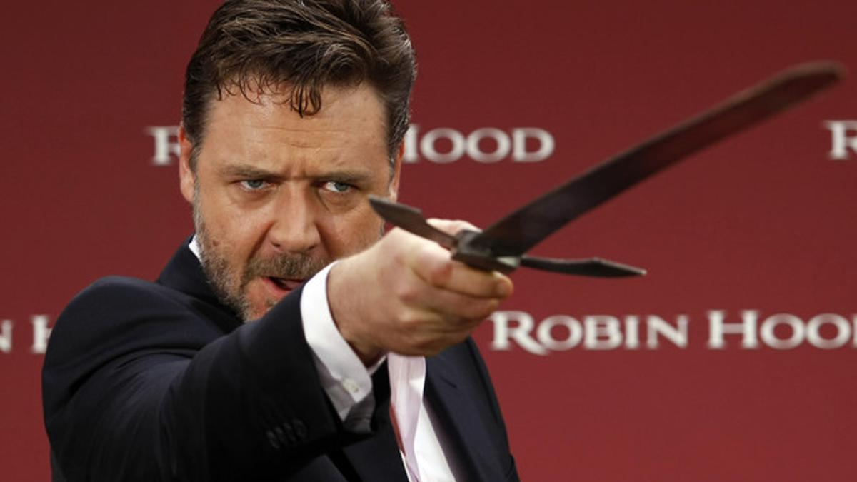 Russell Crowe se cabrea con Virgin Australia