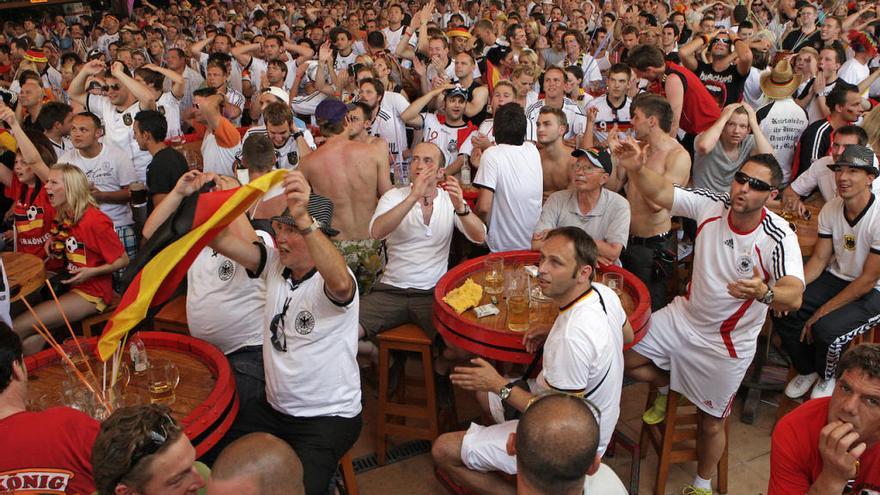 Prohíben sacar bebidas y comida de los &#039;biergartens&#039; a partir de abril