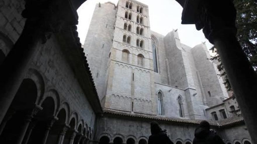 La Torre de Carlemany era el campanar de l&#039;antiga catedral romànica.