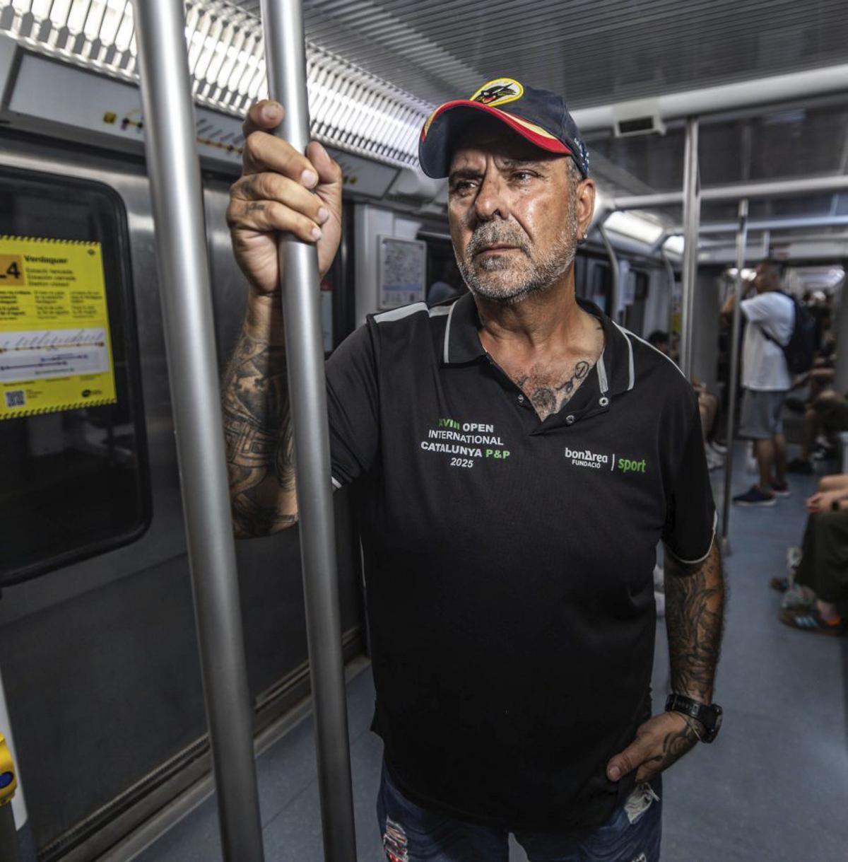 Javier García, exconductor del metro de Barcelona: "El primer cop va ser una nena de 16 anys. Es va tirar contra el vidre"