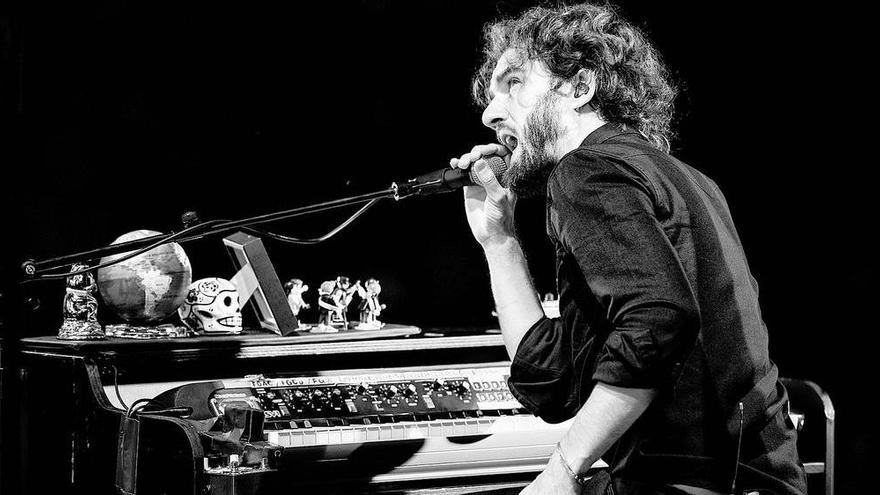 Guillermo Galván, teclista, guitarrista y letrista del grupo "Vetusta Morla". // G. Cases