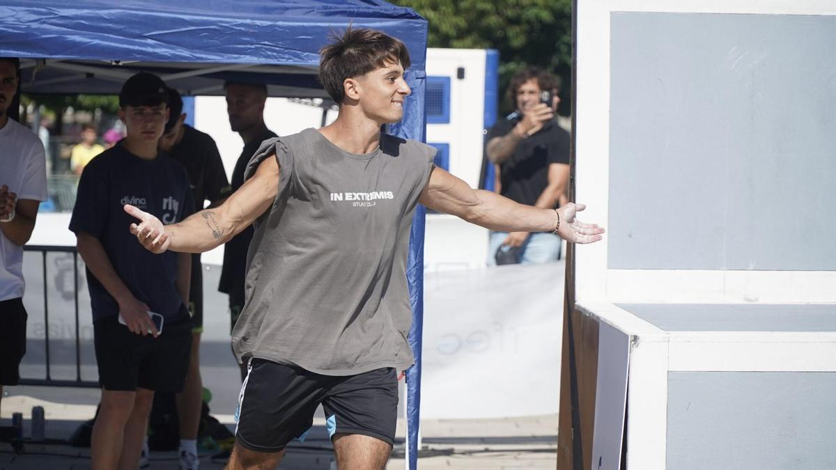 «Gracias por el amor, nos vemos en 2027»