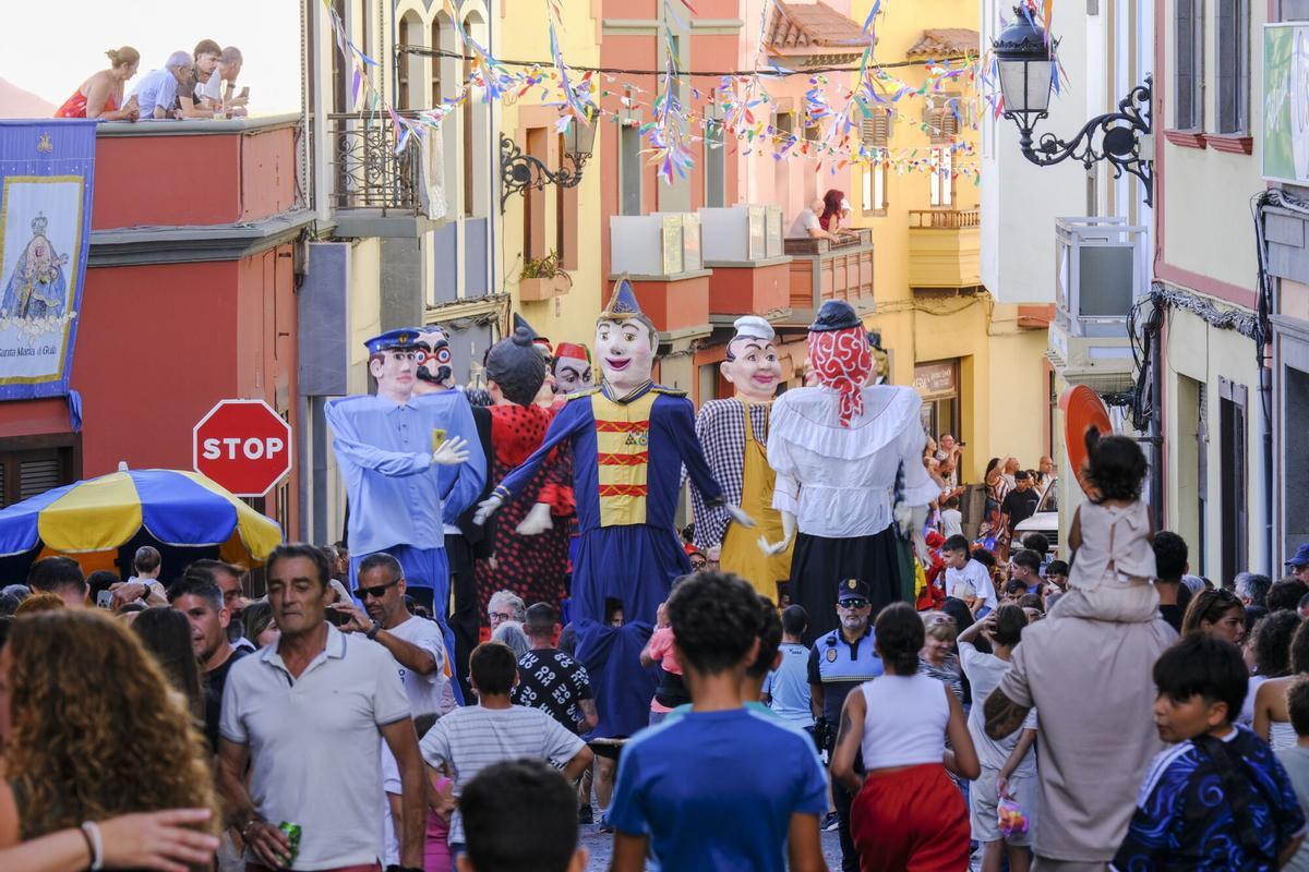 Día principal de las Fiestas de la Virgen de Guía. Batalla de flores