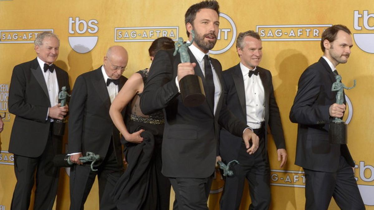 Ben Affleck, eufórico, en la gal de los SAG, en Los Ángeles.