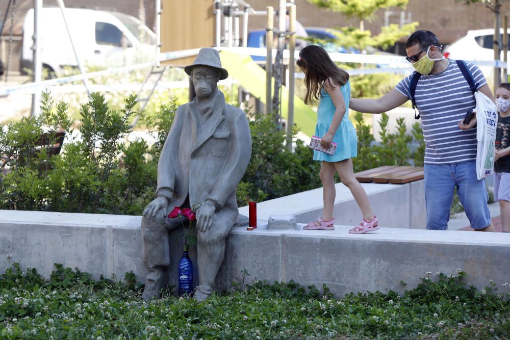 Una escultura recuerda en Benimàmet a las víctimas del Covid 19