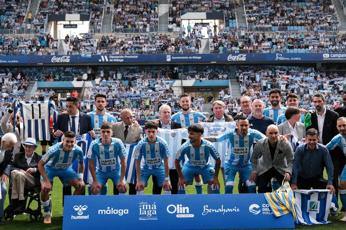 El Málaga uso una camiseta retro ante el Ceuta.