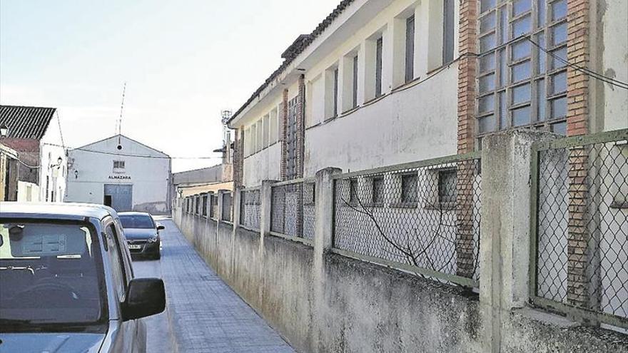 Licitan el colegio de Vilanova por dos millones tras 11 años en barracones