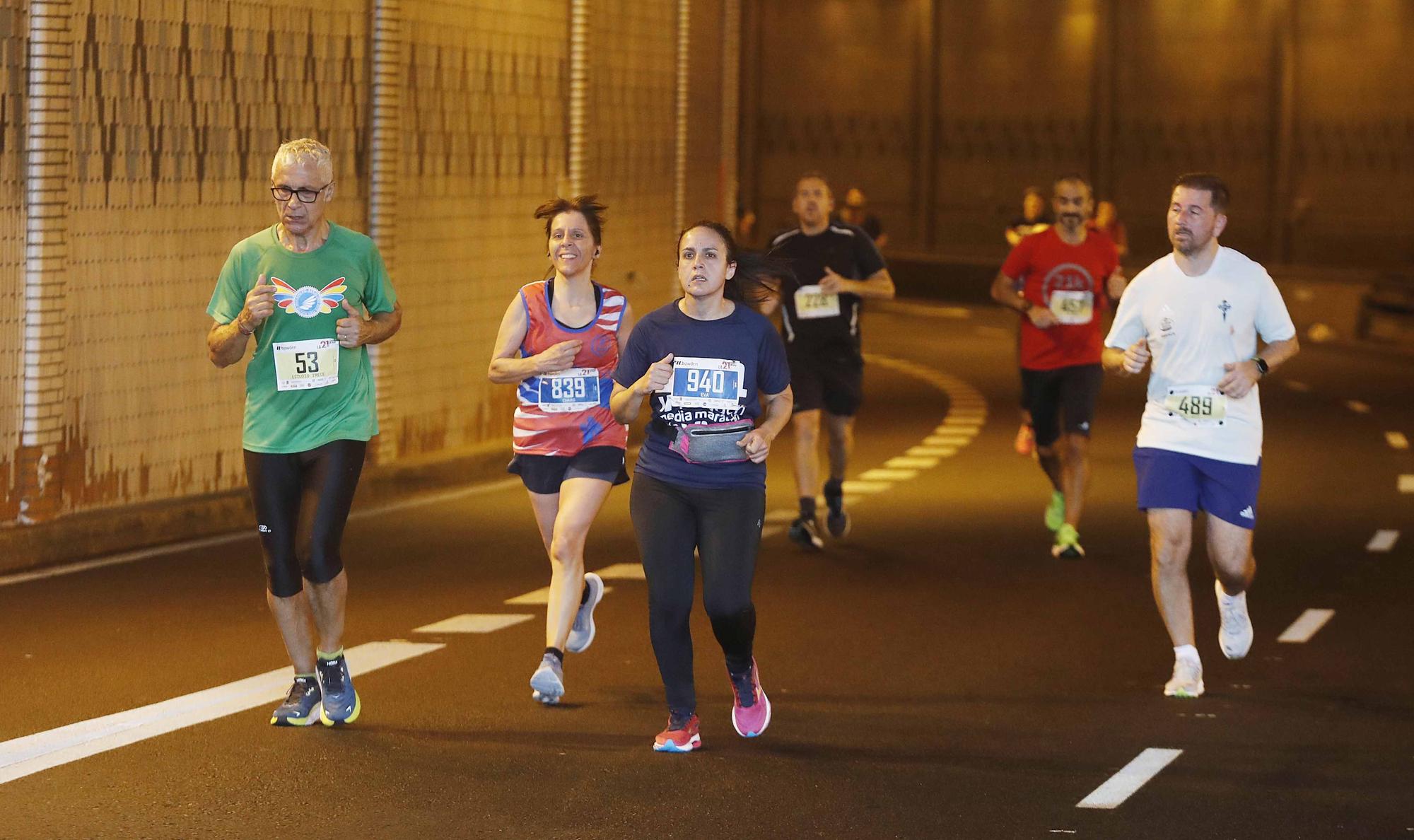 Saad Slimani y Esther Valiño conquistan la Medio Maratón de Vigo