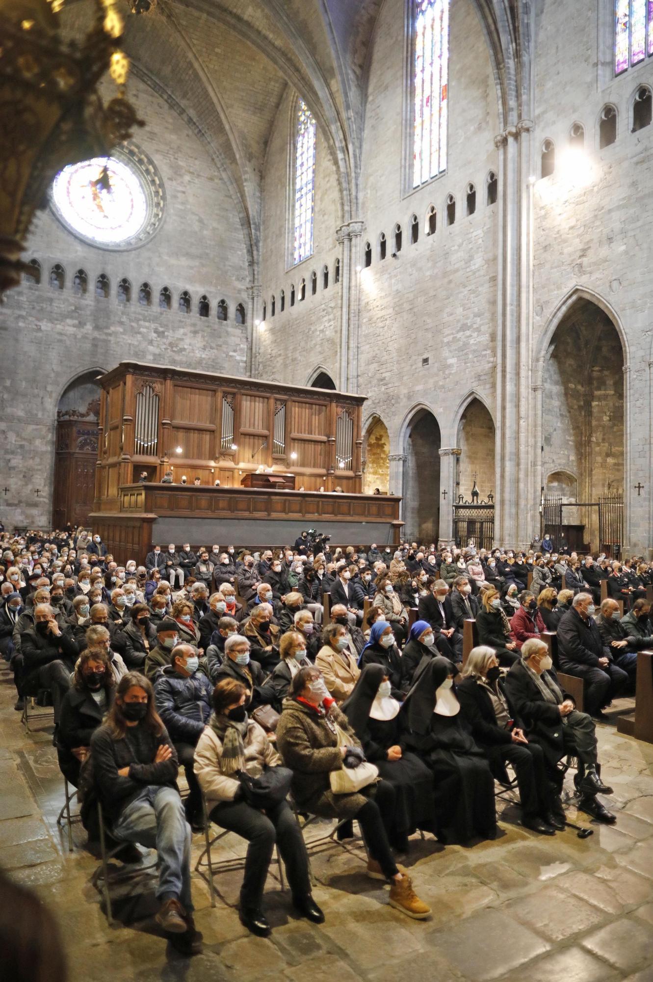 La Catedral de Girona s'omple per acomiadar Francesc Pardo