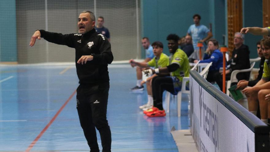 Diego Soto, en el Ibiza - Balonmano Zamora