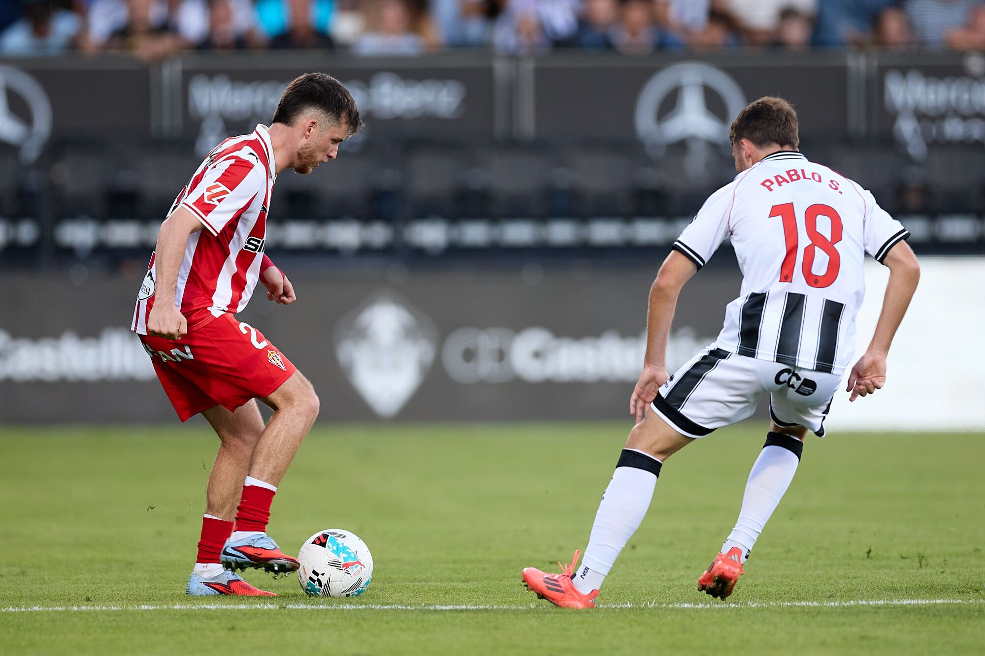 Fútbol. Partido correspondiente a la jornada 8 de Segunda División temporada 2025-2026 entre el CD Castellón y el Sport. Gijón. Nou Estadi Castalia