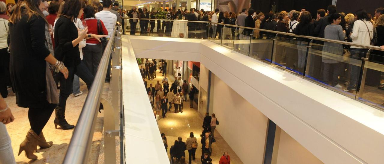 El centro comercial Dolce Vita el día de su inauguración, el 17 de octubre de 2008.   | // VÍCTOR ECHAVE