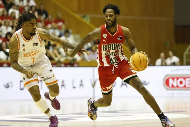 Les fotos del Bàsquet Girona - València Basket
