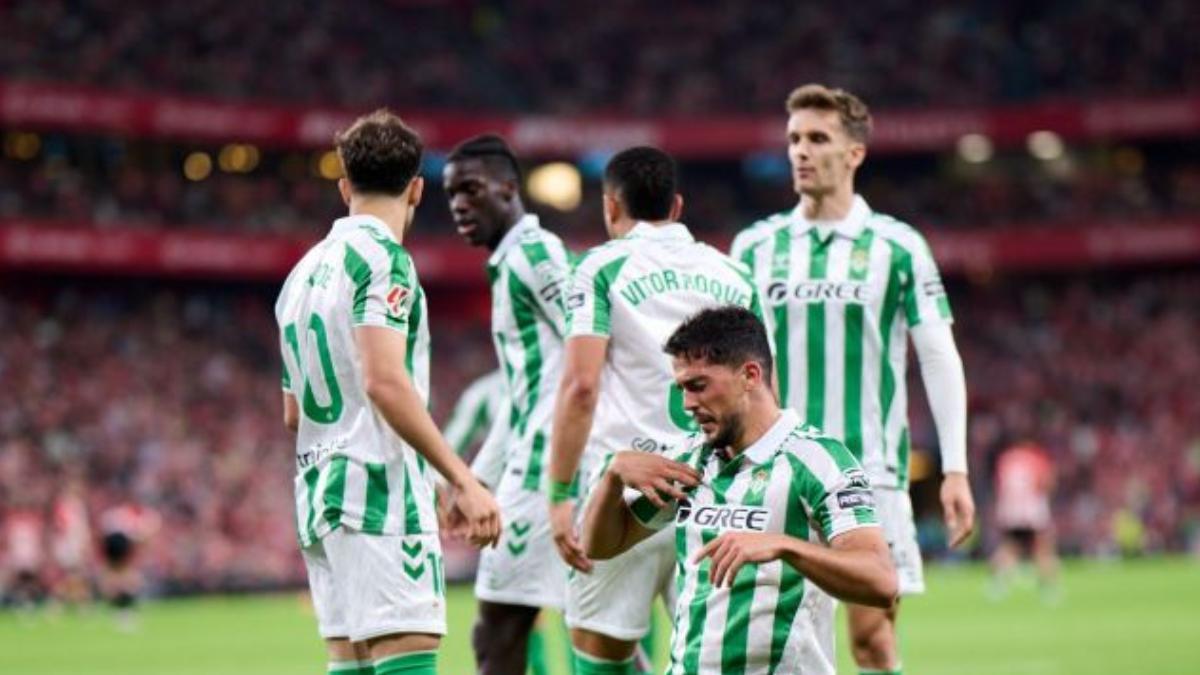 Pablo Fornals celebra su gol ante el Athletic Club