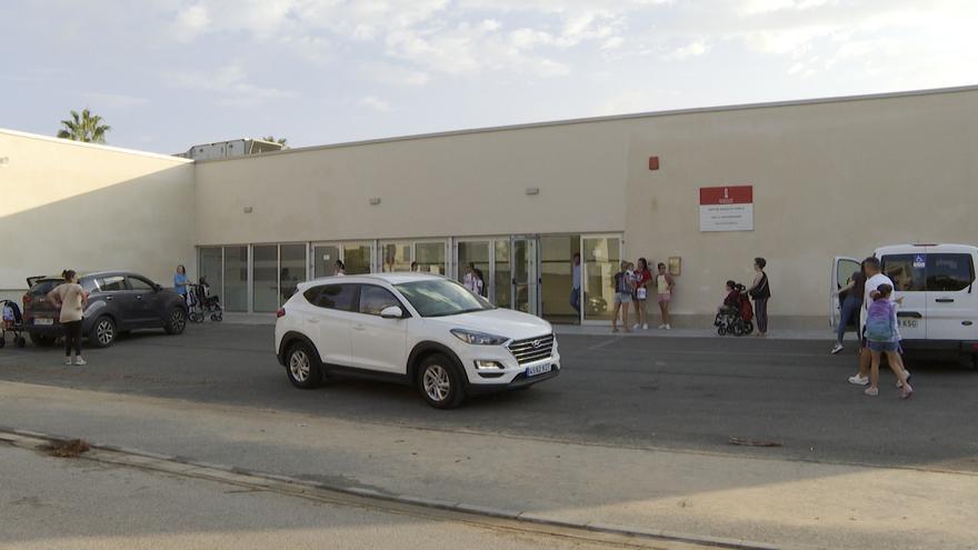 Familias del CEE La Encarnación de Torrent, &quot;desesperadas&quot; por las repetidas incidencias en el bus escolar