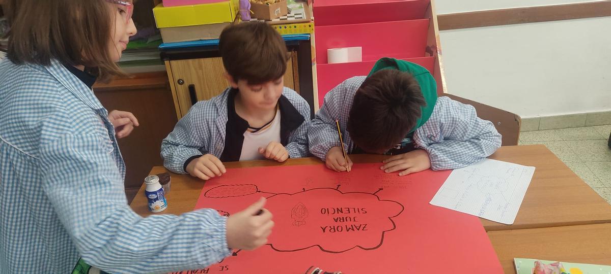 GALERÍA | La Semana Santa mejor contada: colegio Sagrado Corazón de Jesús de Zamora
