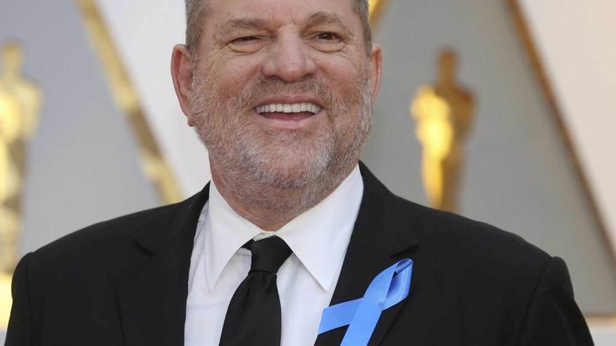 Weinstein rompe su silencio y niega que violara a McGowan