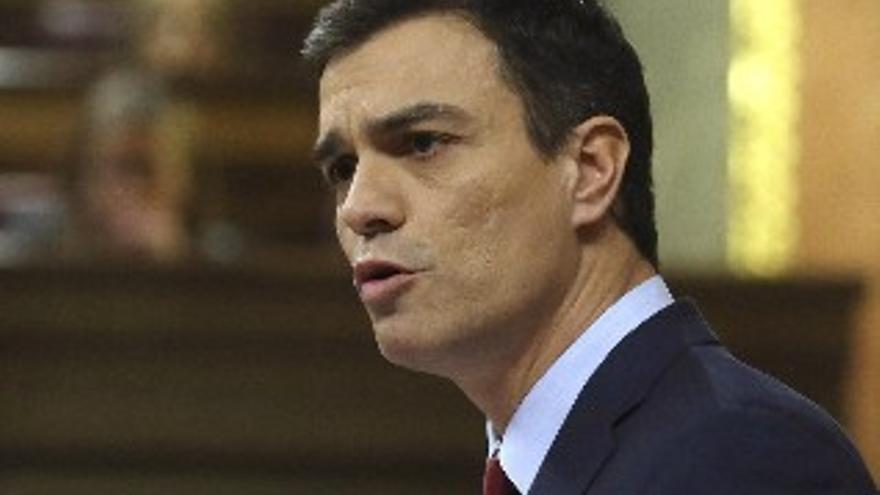 Pedro Sánchez recuerda a Rajoy su relación con Bárcenas