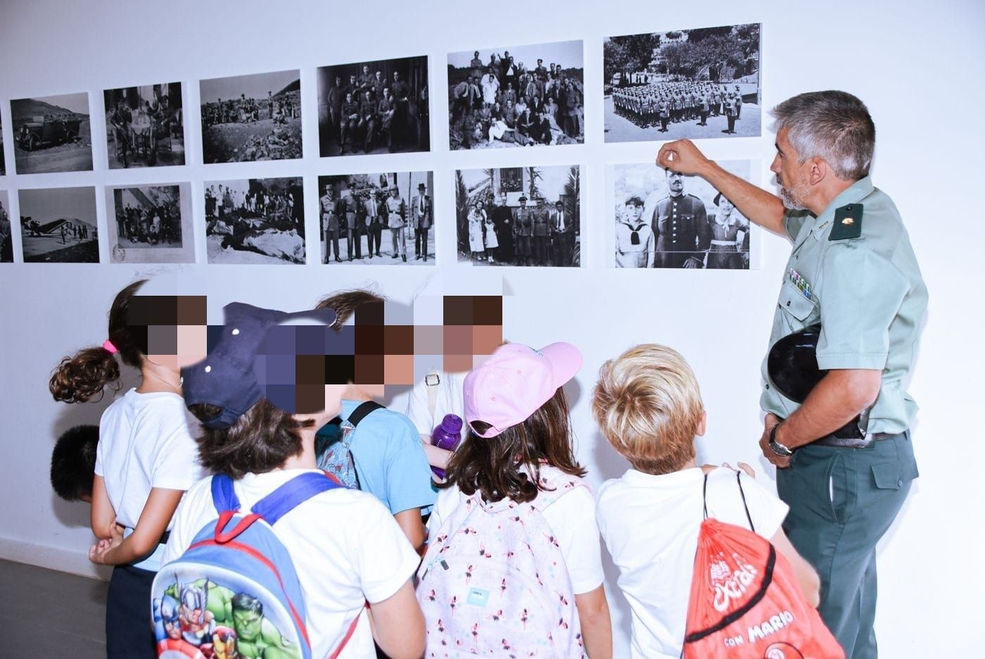 Teguise rinde homenaje a la Guardia Civil.