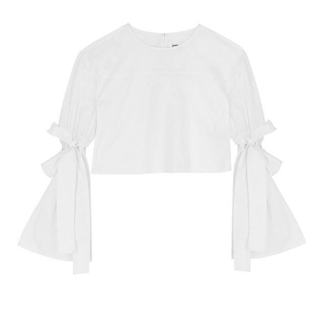 'Crop top' con manga acampanada