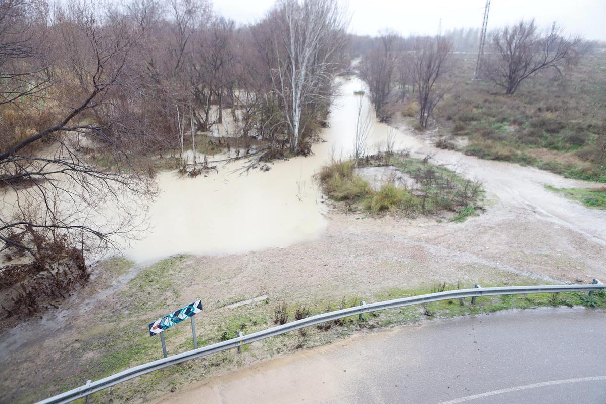 Así luce el río Ebro este viernes 13 de febrero