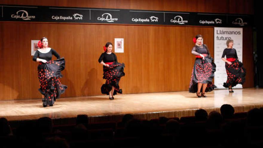 Flamenco, salsa y danza del vientre para obtener fondos para San Lorenzo