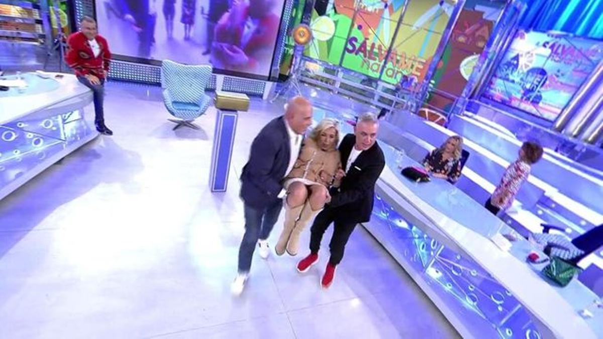 Los Kikos llevan 'a la sillita de la reina' a Carmen Borrego