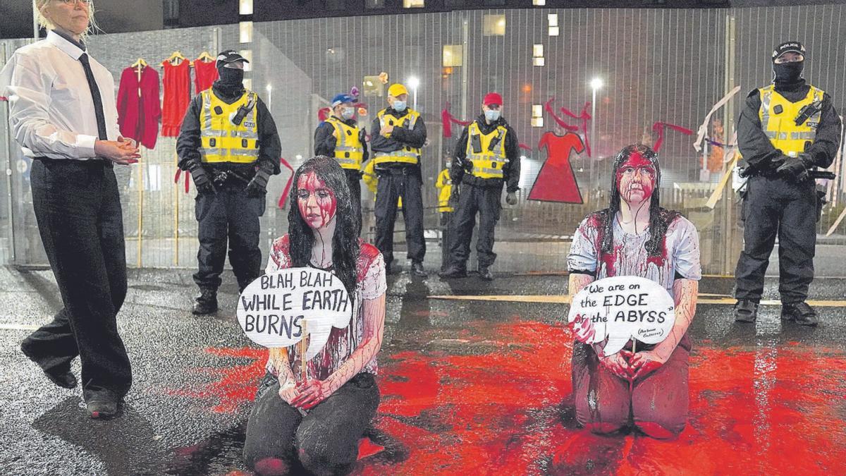 Protestes d’activistes,
ahir a Glasgow.  dpa