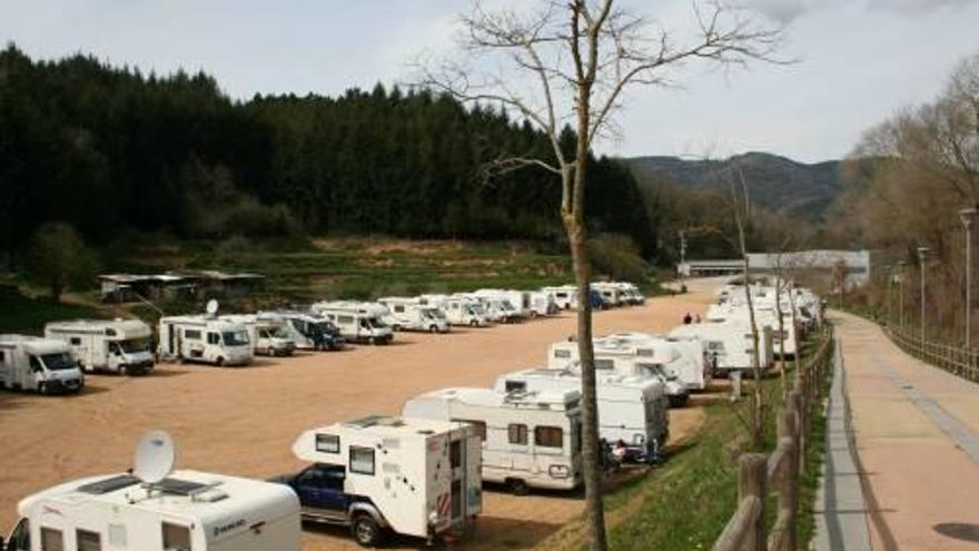 Per Setmana Santa es fa una trobada d&#039;autocaravanes.