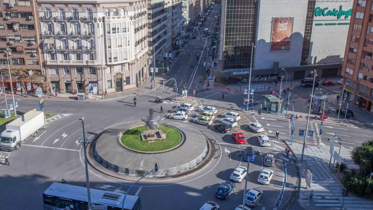 La actuación de mejora de asfaltado abarcará desde la plaza de la Estrella a la de la Luna