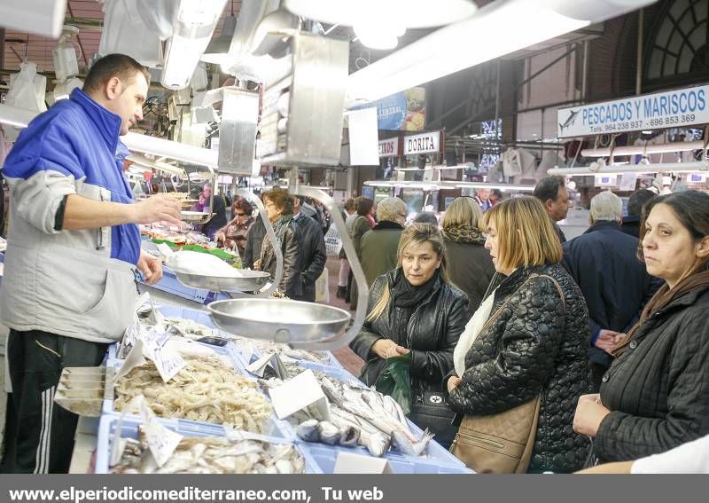 GALERÍA DE FOROS -- Los castellonenses preparan con ilusión la mesa navideña