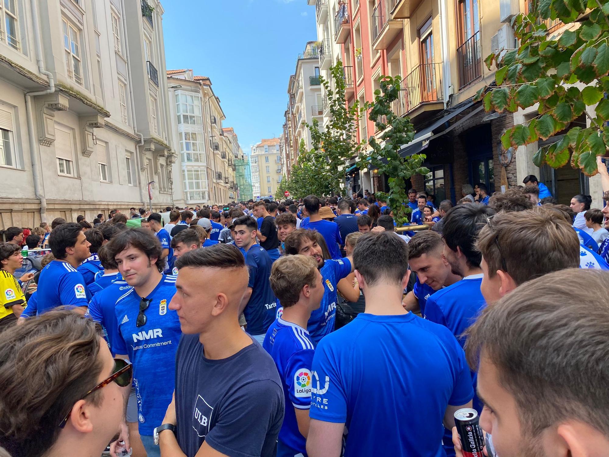 Santander se tiñe de azul para el duelo entre el Racing y el Real Oviedo