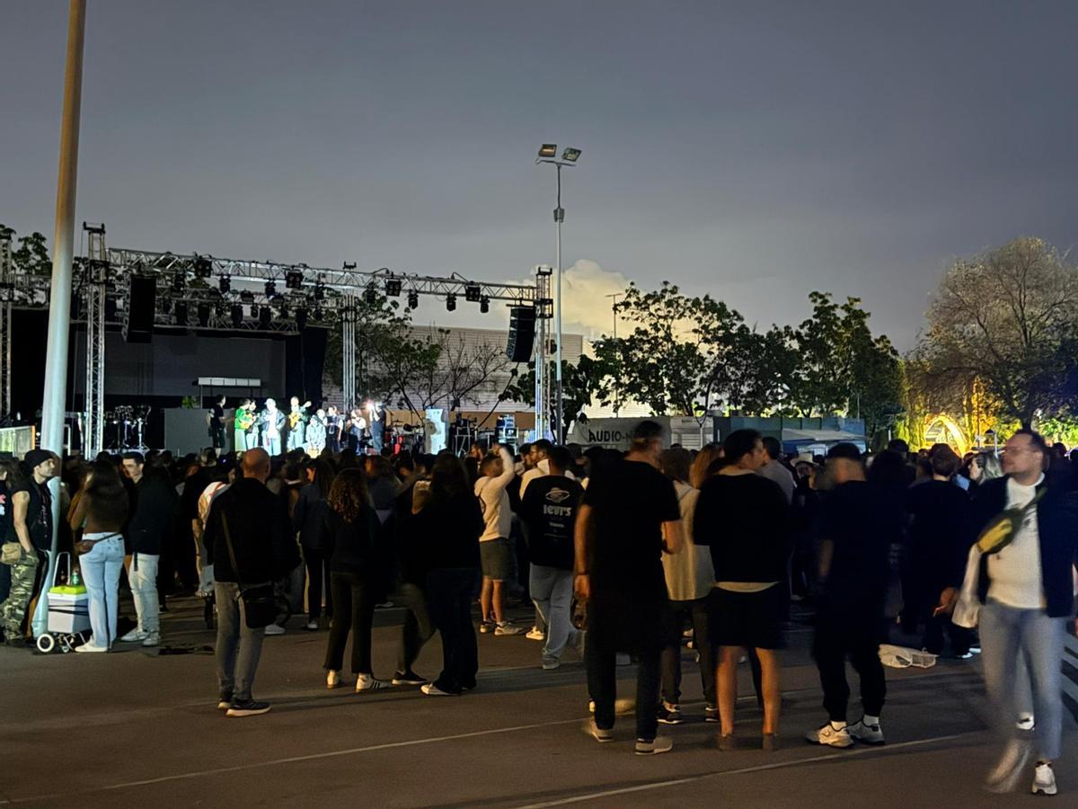 Imagen del concierto afectado por el apagón.