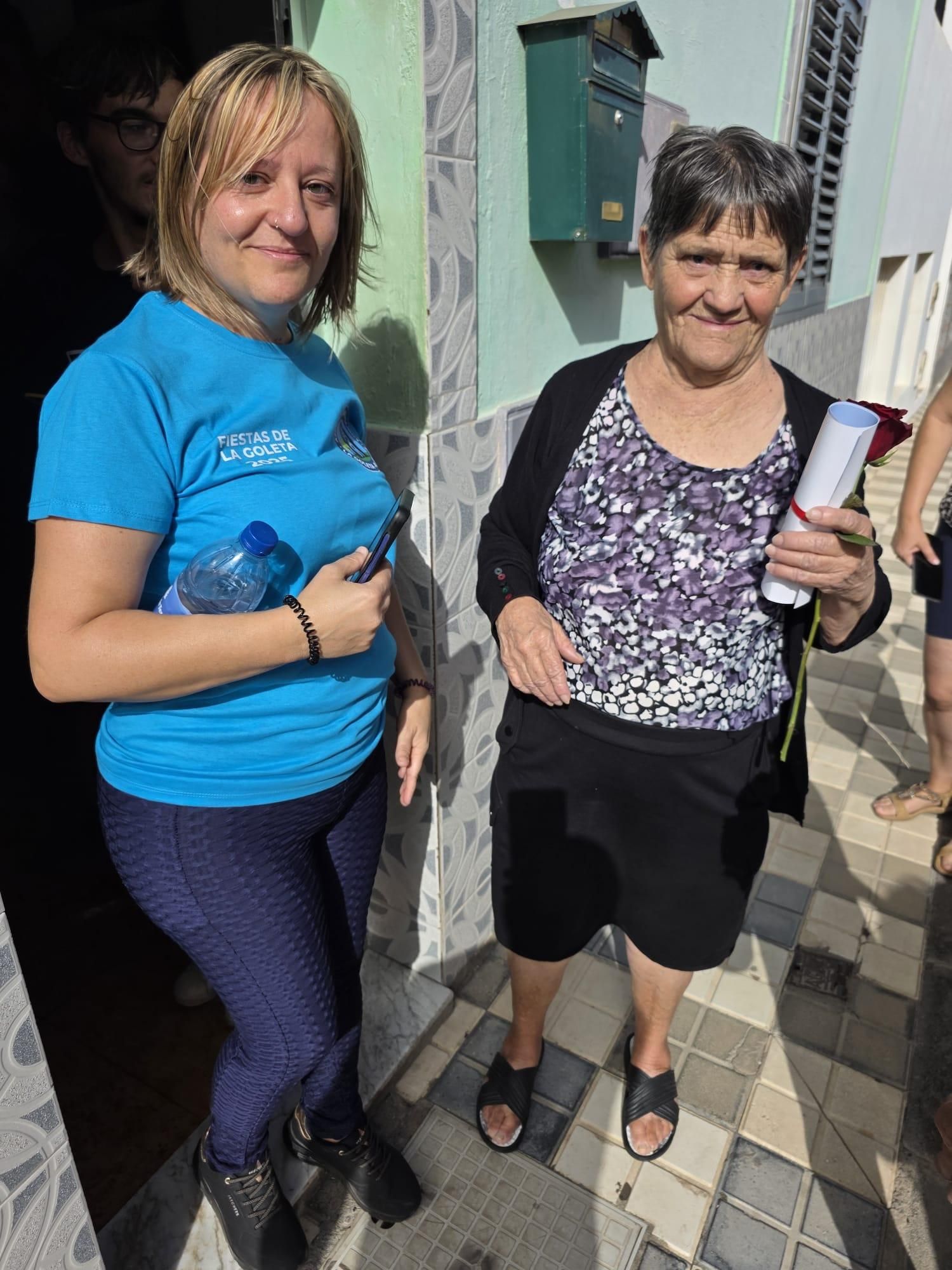 El carnicero más solidario  lleva alegría a mayores y enfermos