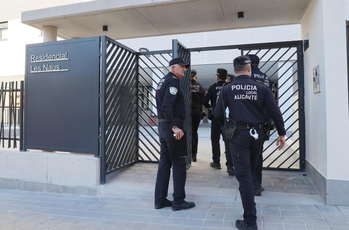 La Policía inspecciona si los dueños de viviendas protegidas en Alicante viven realmente en ellas