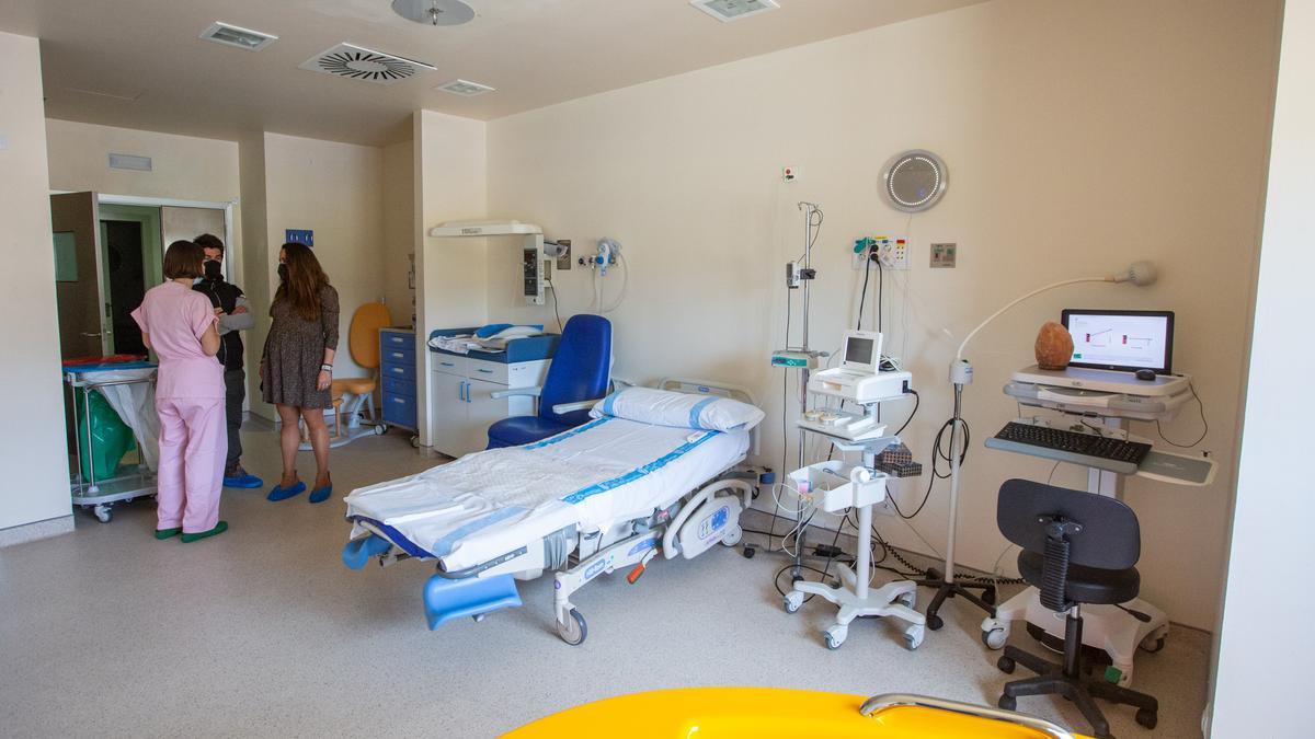 Una de las habitaciones del Hospital Can Misses de Ibiza. Vicent Marí