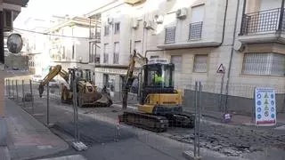 El Ayuntamiento de Coria acomete obras de mejora de la red de saneamiento